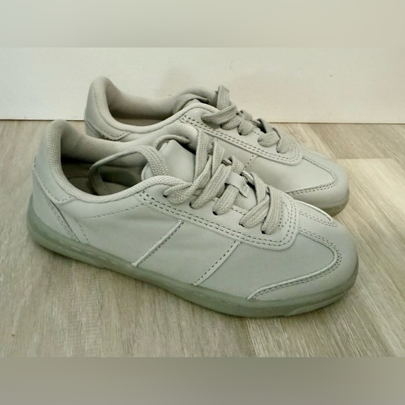 New Zara Kids Shoes Boys Leather Gray Sneakers Sz 12 - Picture 7 of 10